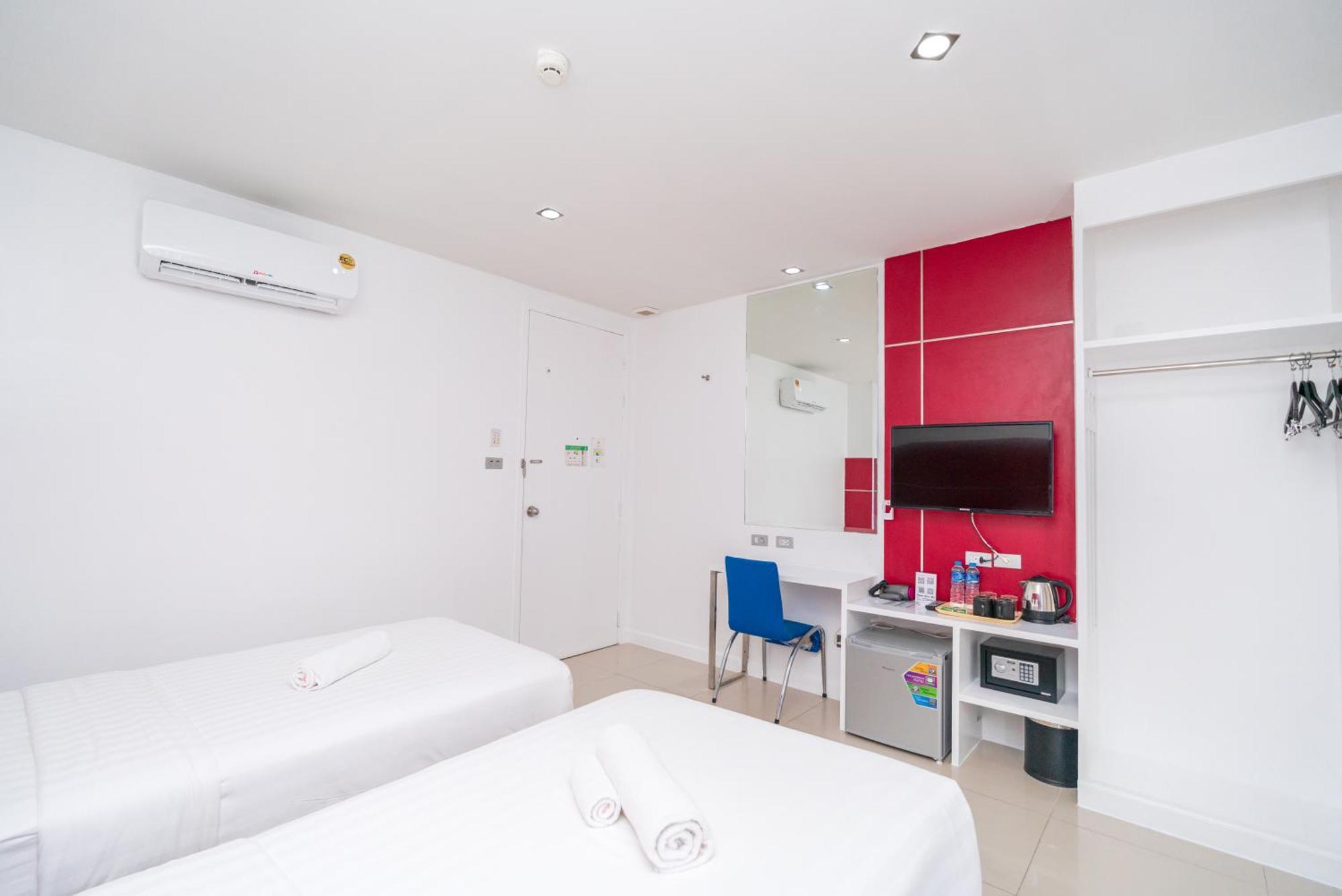 Patong Diamond Hotel Extérieur photo